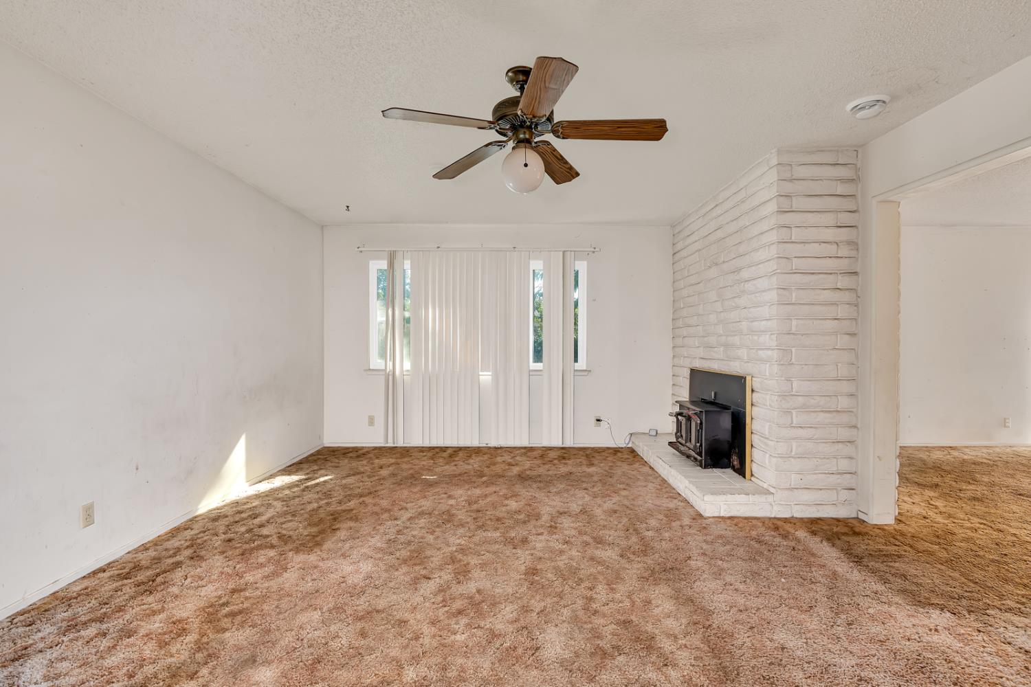2602 10th Avenue Merced, CA 95340 - Photo 9 of 36 Gallery Image 9