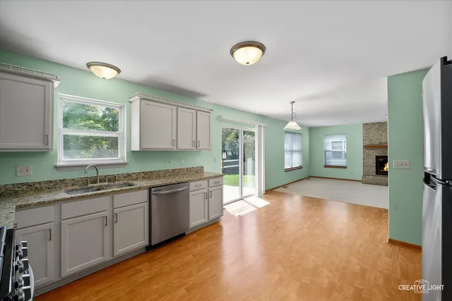 $425,000 | 5304 Kingsbury Estates Drive, Plainfield, IL 60586