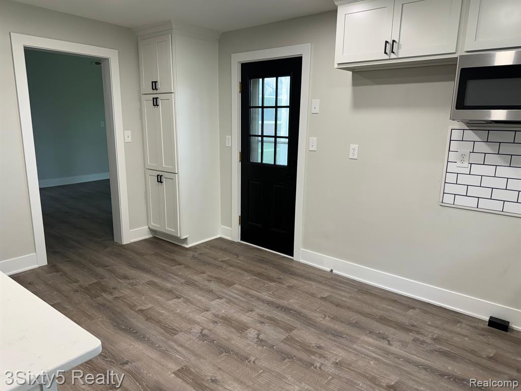 3555 South Livernois Road Rochester Hills, MI 48307 - Photo 14 of 32