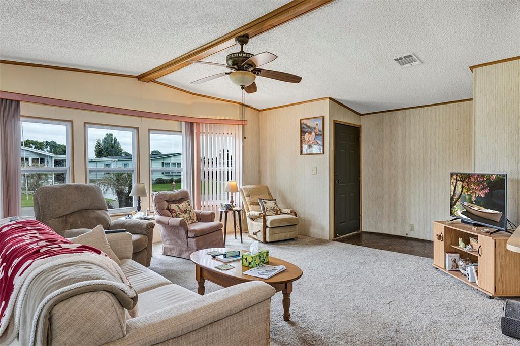 3033 Myakka River Road Tavares, FL 32778 - Photo 9 of 55