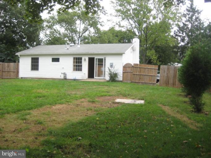 107 North Sycamore Road Sterling, VA 20164 - Photo 9 of 10 View of Back of home