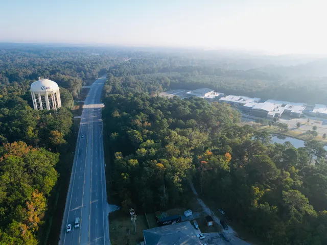 $1,200,000 | 565 Robert Smalls Parkway, Beaufort, SC 29906