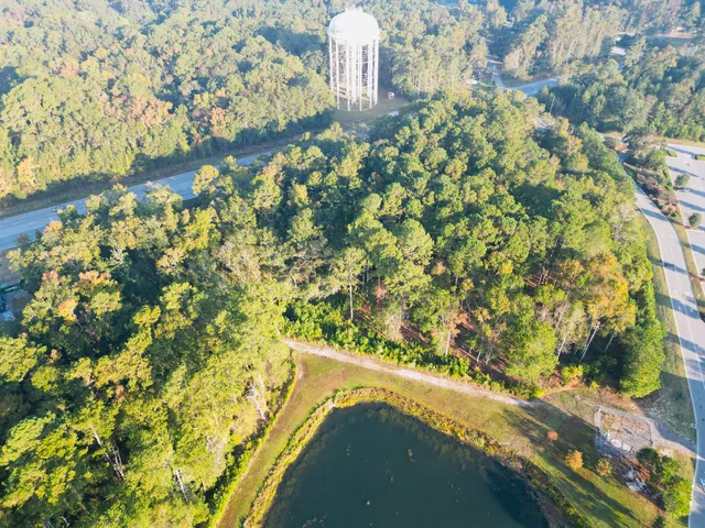 $1,200,000 | 565 Robert Smalls Parkway, Beaufort, SC 29906