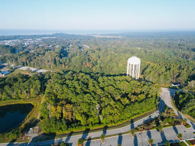 $1,200,000 | 565 Robert Smalls Parkway, Beaufort, SC 29906