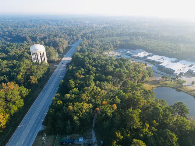 $1,200,000 | 565 Robert Smalls Parkway, Beaufort, SC 29906