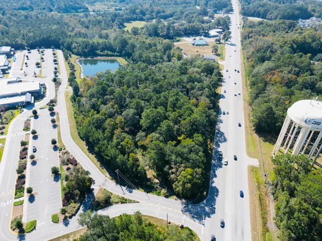 $1,200,000 | 565 Robert Smalls Parkway, Beaufort, SC 29906