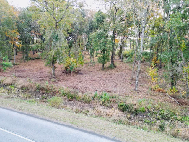 $1,200,000 | 565 Robert Smalls Parkway, Beaufort, SC 29906