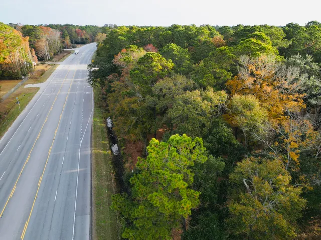 $1,200,000 | 565 Robert Smalls Parkway, Beaufort, SC 29906