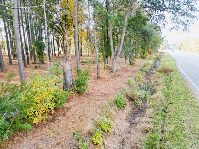 $1,200,000 | 565 Robert Smalls Parkway, Beaufort, SC 29906