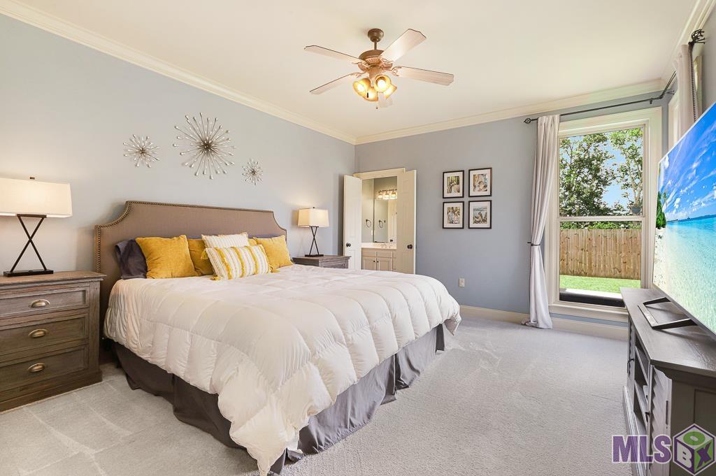10522 Springtree Avenue Baton Rouge, LA 70810 - Photo 11 of 42 Primary Bedroom