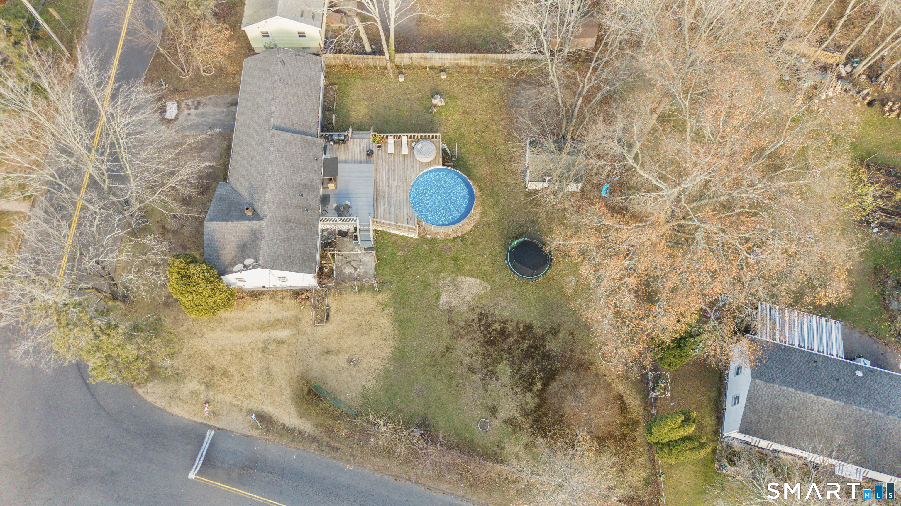 342 West Spring Street West Haven, CT 06516 - Photo 3 of 30 a bathroom with a shower