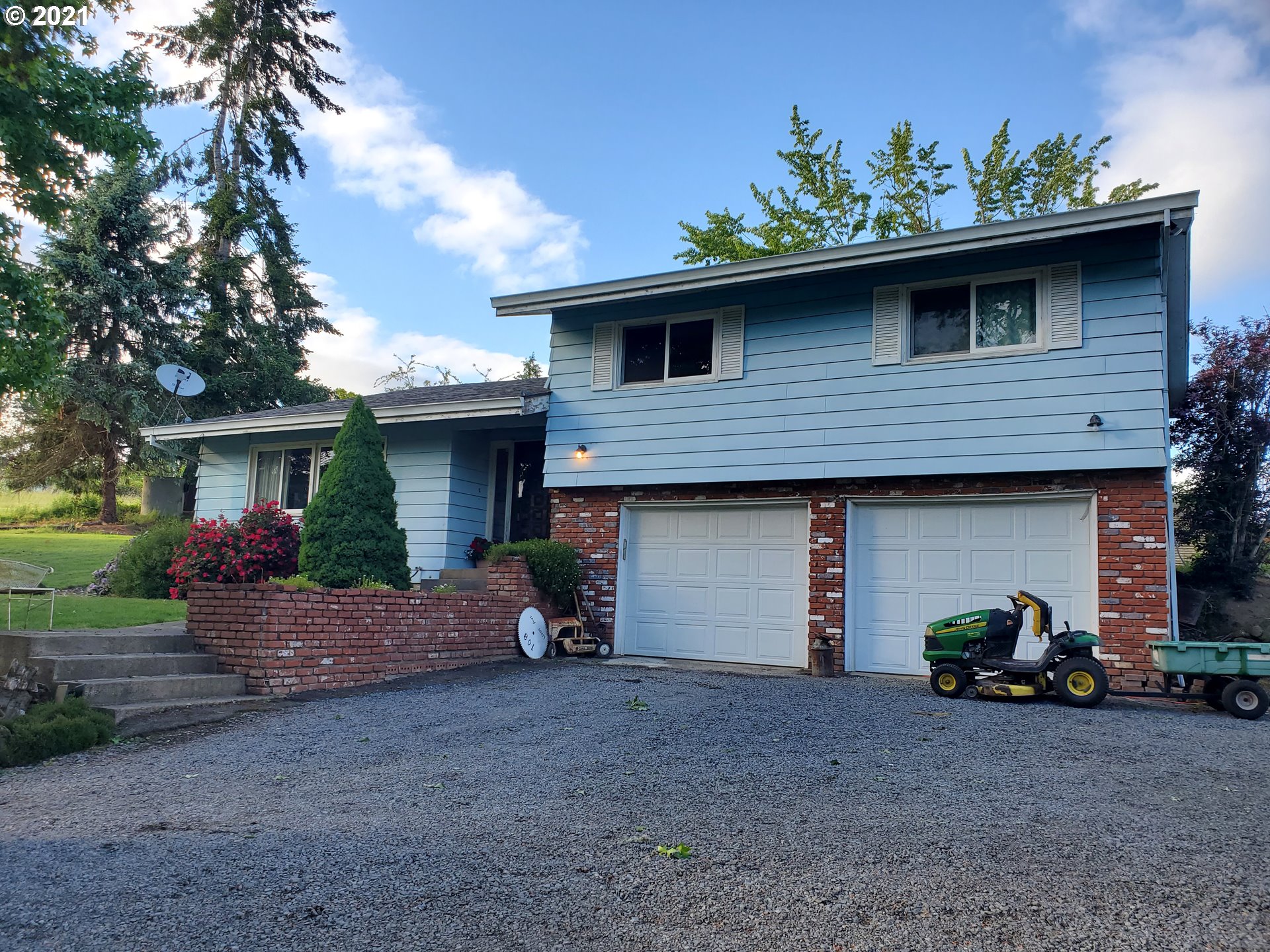 34262 South Wilhoit Road Molalla, OR 97038 - Photo 1 of 26 Gallery Image 1
