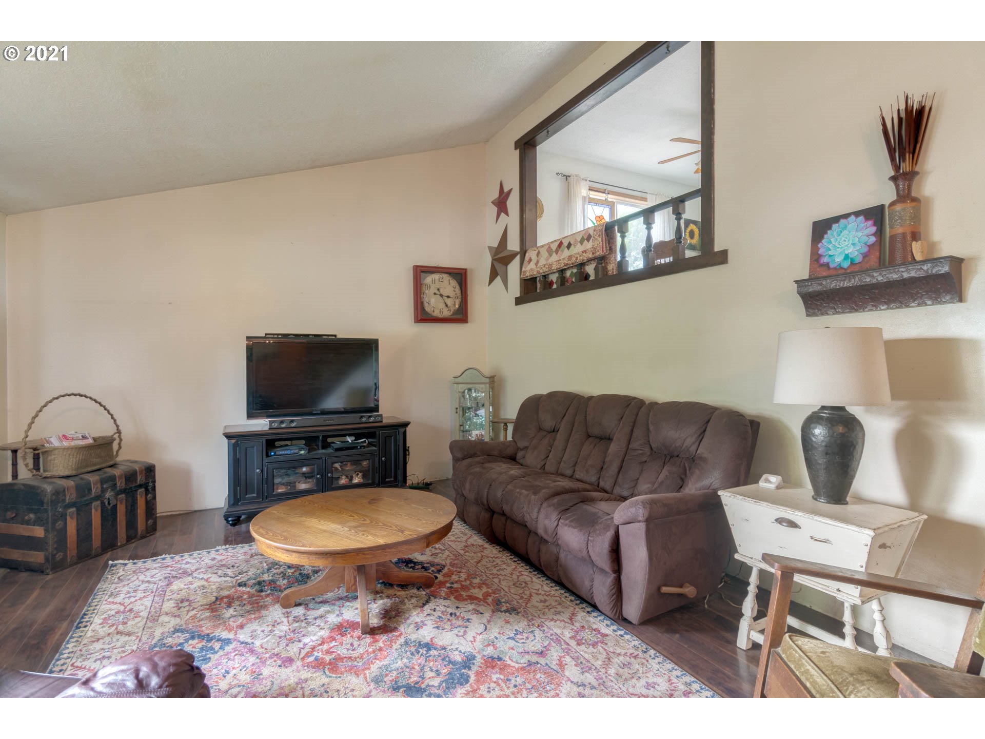 34262 South Wilhoit Road Molalla, OR 97038 - Photo 3 of 26 Gallery Image 3