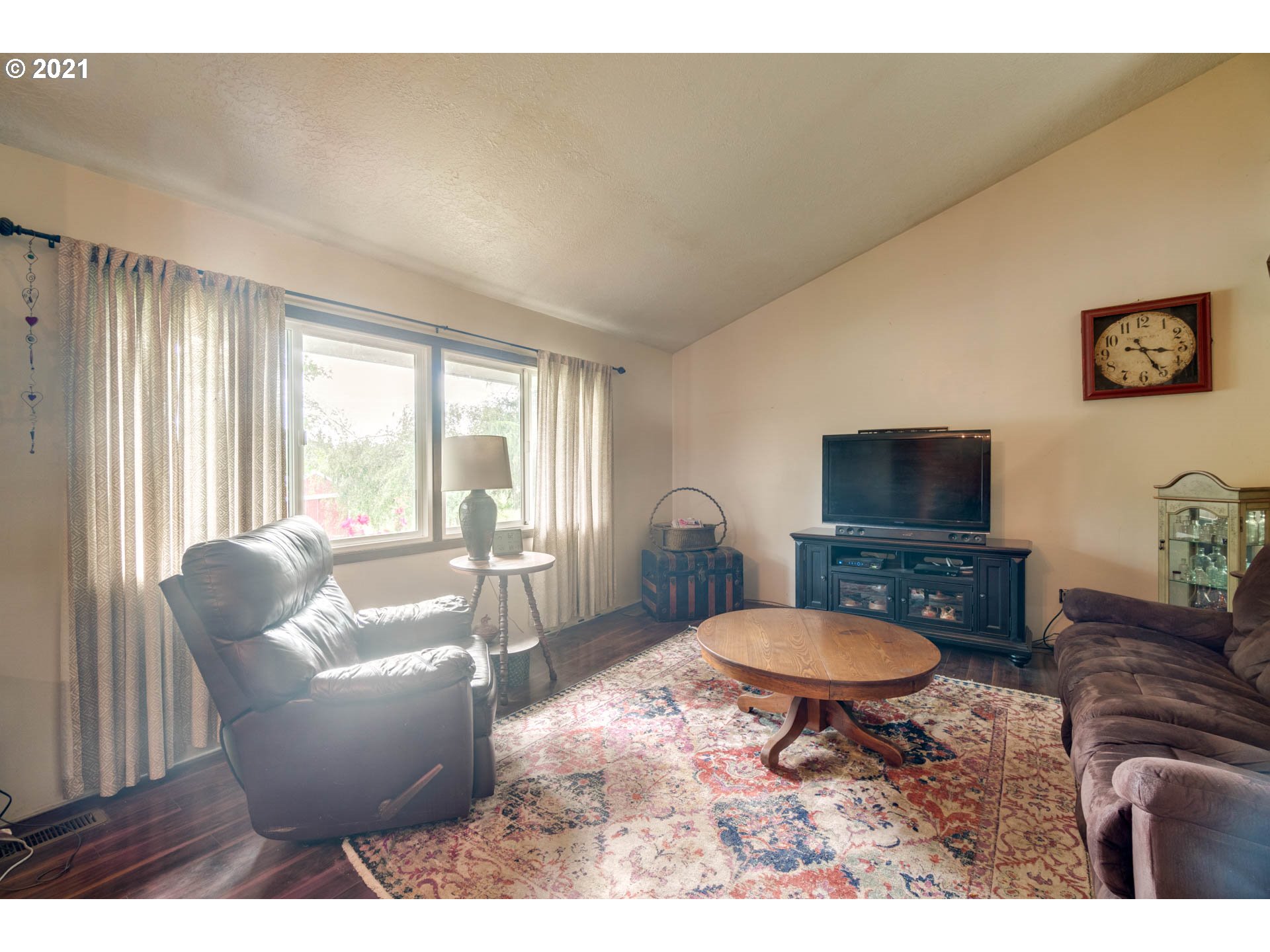 34262 South Wilhoit Road Molalla, OR 97038 - Photo 4 of 26 Gallery Image 4