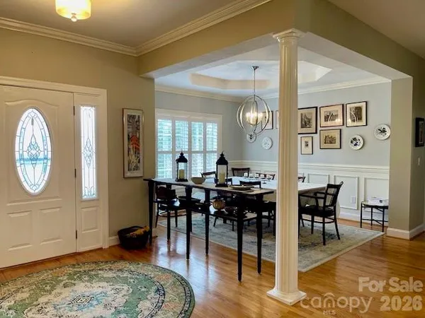 $525,000 | 4945 Brookridge Drive Northeast, Hickory, NC 28601