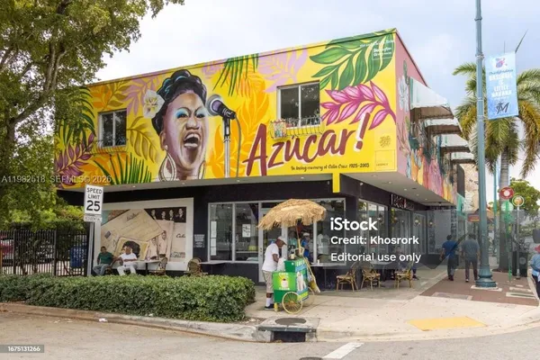 $1,750 | 1021 Northwest 3rd Street, Unit 201, Miami, FL 33128