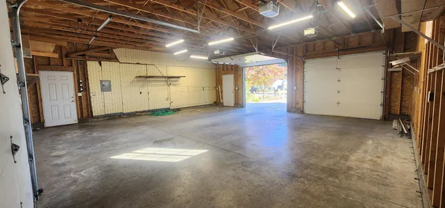 $410,000 | 5719 North Haye Street, Newman Lake, WA 99025