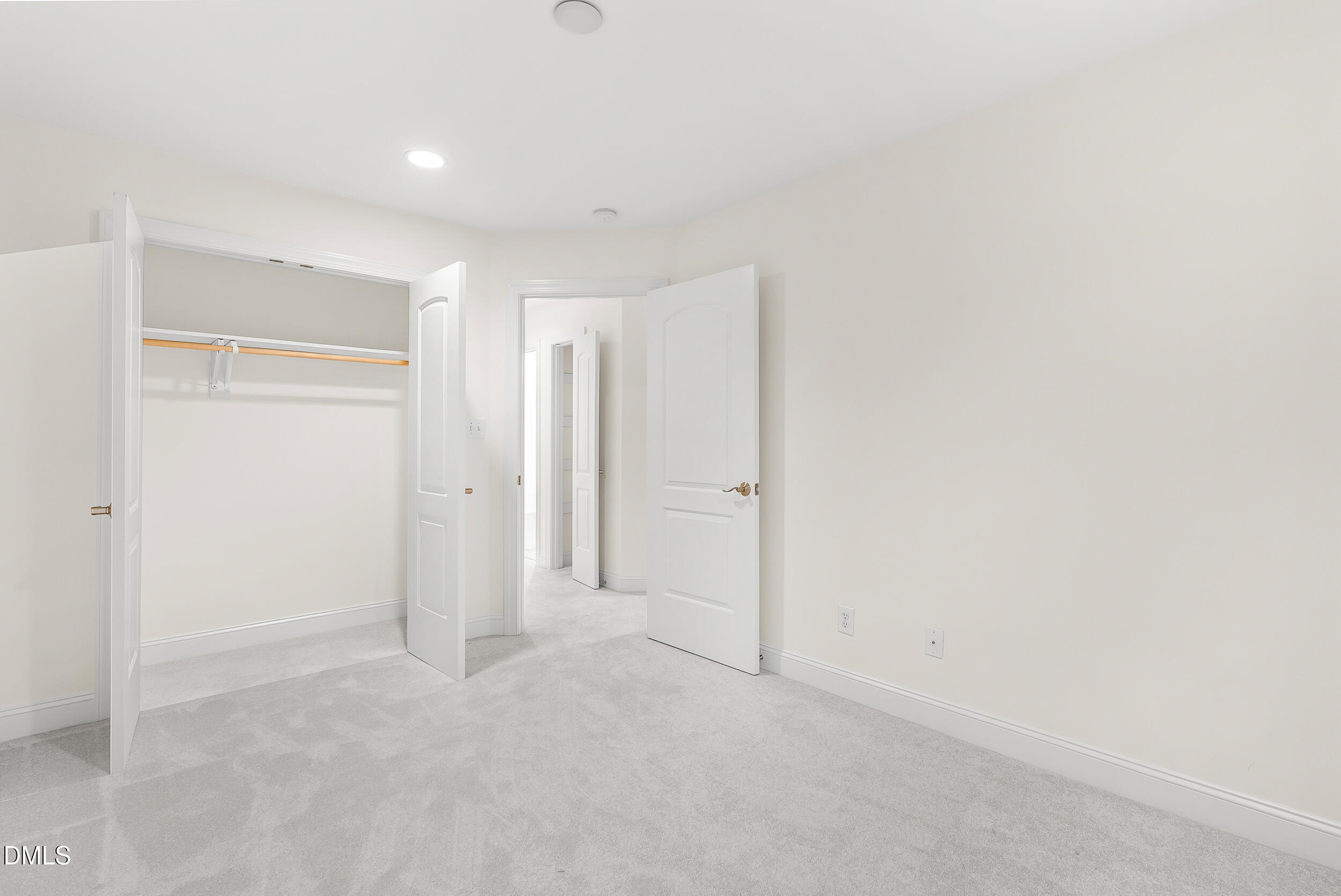 2822 Pickett Road, Unit 154 Durham, NC 27705 - Photo 16 of 31 a view of an empty room