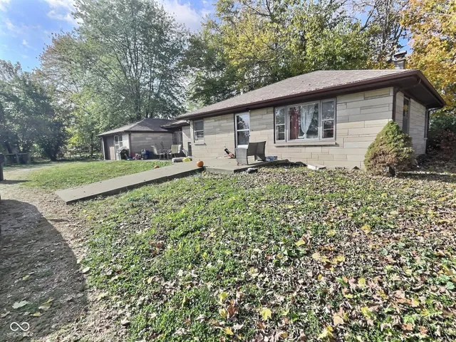 $195,000 | 10573 West Co Road 1200 South, Westport, IN 47283