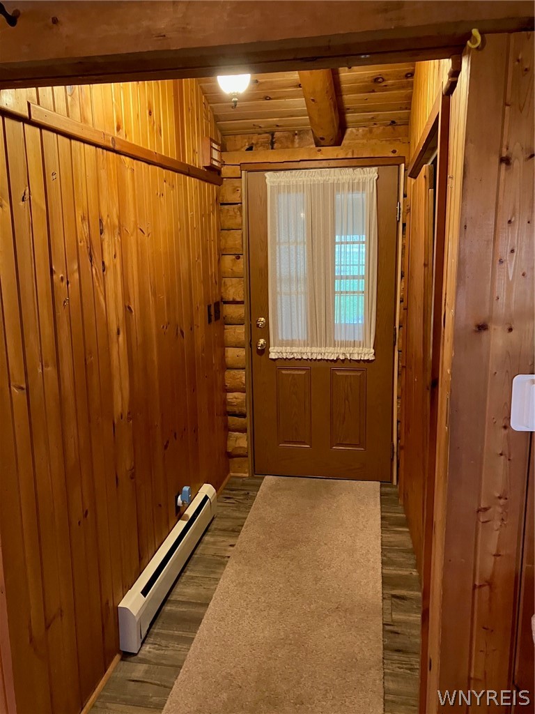 3261 Bacon Road Perry, NY 14530 - Photo 16 of 33 entry way