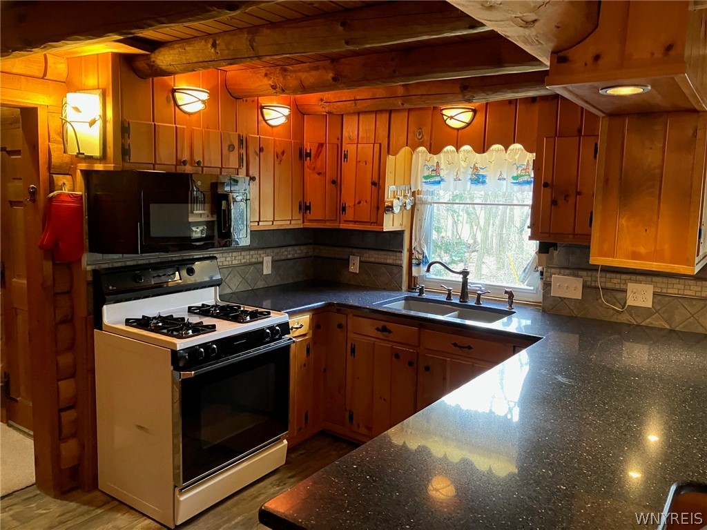 3261 Bacon Road Perry, NY 14530 - Photo 8 of 33 kitchen