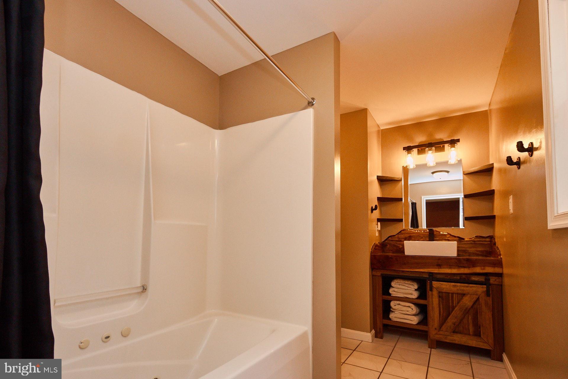 4813 Blue Mountain Road Linden, VA 22642 - Photo 16 of 30 Gallery Image 16