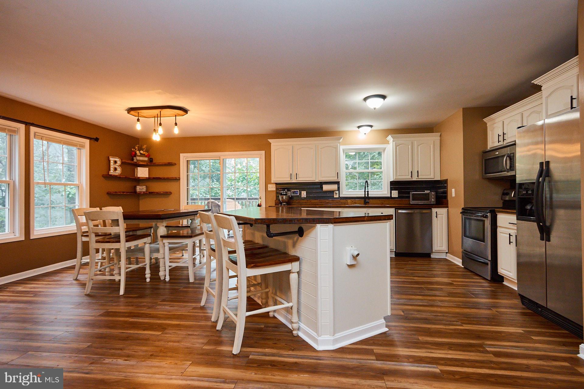 4813 Blue Mountain Road Linden, VA 22642 - Photo 8 of 30 Gallery Image 8