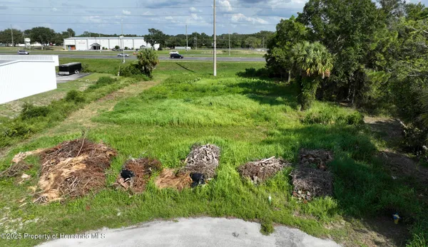 $289,000 | 290 Suzanne Drive, Spring Hill, FL 34607