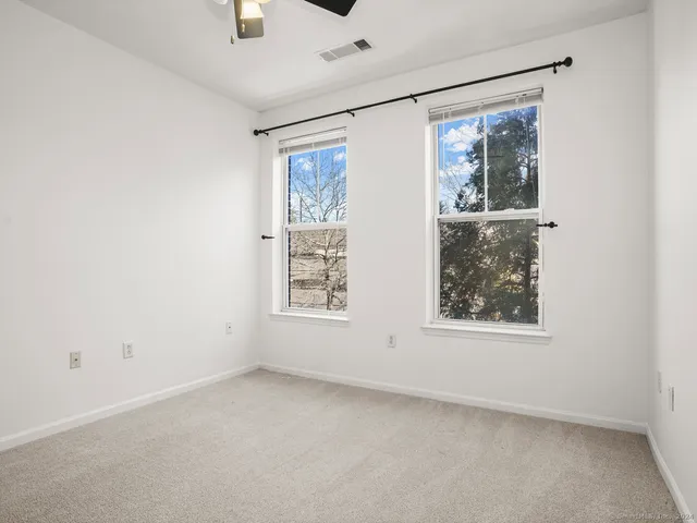 $3,400 | 35 West Broad Street, Unit 211, Stamford, CT 06902