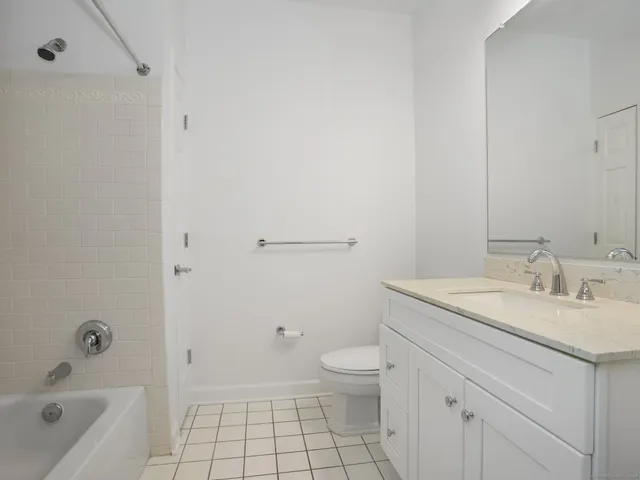 $3,400 | 35 West Broad Street, Unit 211, Stamford, CT 06902