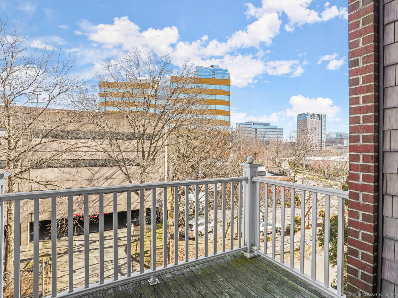 35 West Broad Street, Unit 211 Stamford, CT 06902 - Photo 25 of 38 a view of a balcony with city view