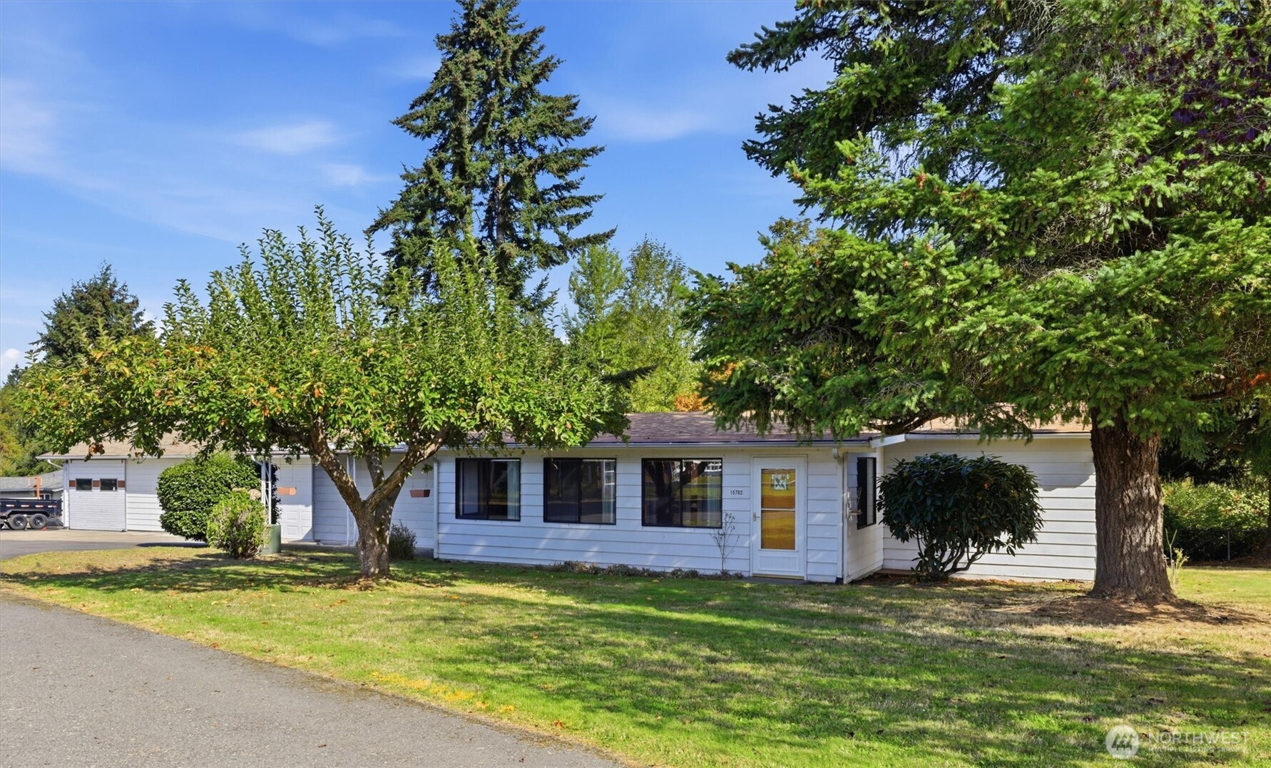 15702 Southeast 128th Street Renton, WA 98059 - Photo 1 of 34 Gallery Image 1