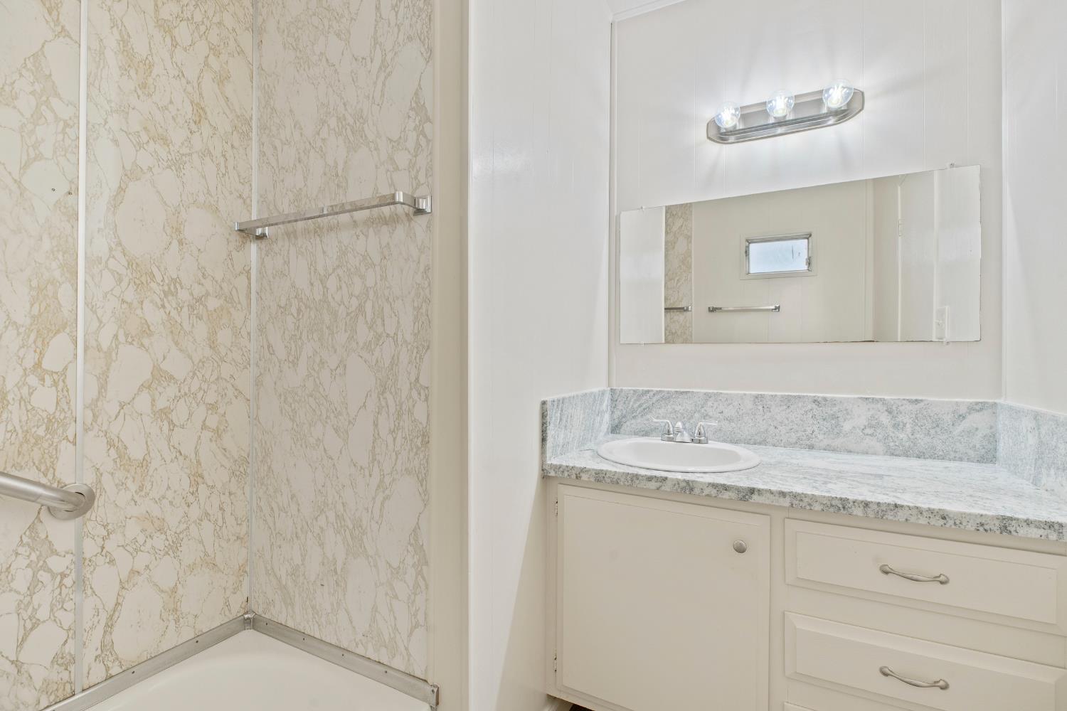2307 Oakdale Road, Unit 60 Modesto, CA 95355 - Photo 15 of 19
