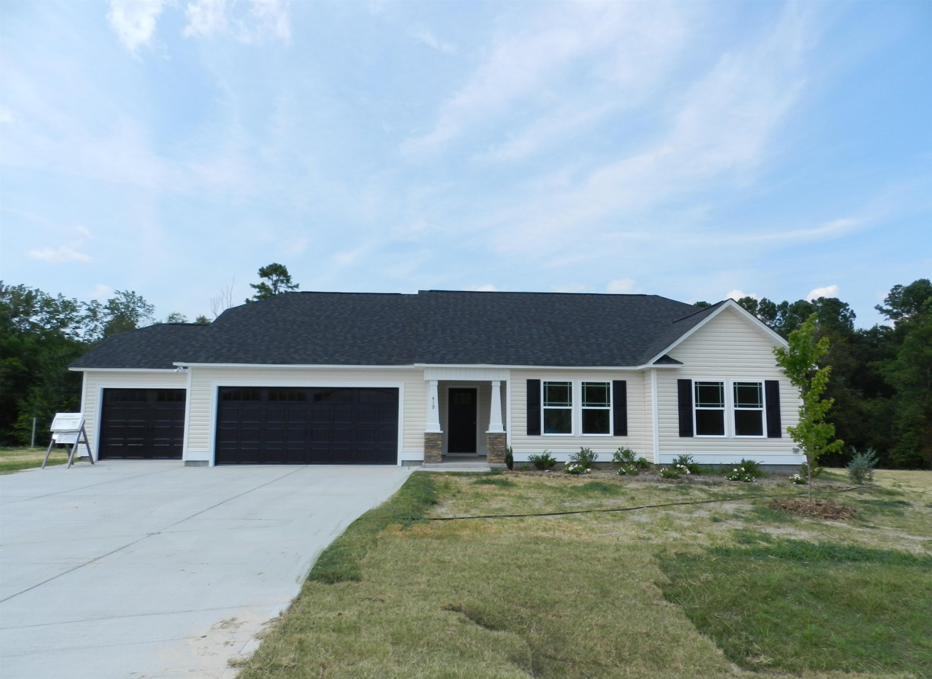 419 Touchdown Way Benson, NC 27504 - Photo 1 of 14 Photo 1