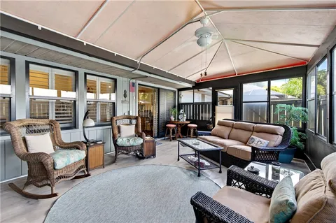 $231,800 | 725 Timber Ridge Trail Southwest, Unit B, Vero Beach, FL 32962