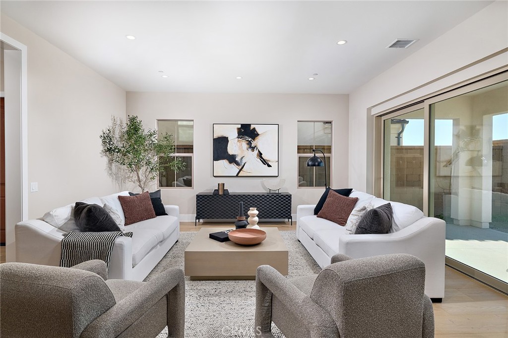 113 Oakstone Irvine, CA 92618 - Photo 16 of 62