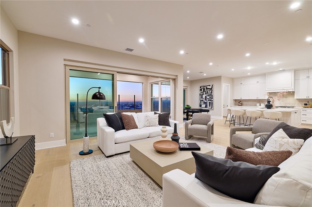 113 Oakstone Irvine, CA 92618 - Photo 35 of 62