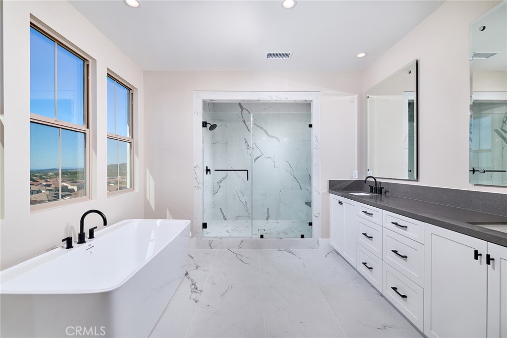 113 Oakstone Irvine, CA 92618 - Photo 56 of 62