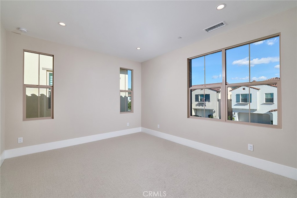113 Oakstone Irvine, CA 92618 - Photo 59 of 62