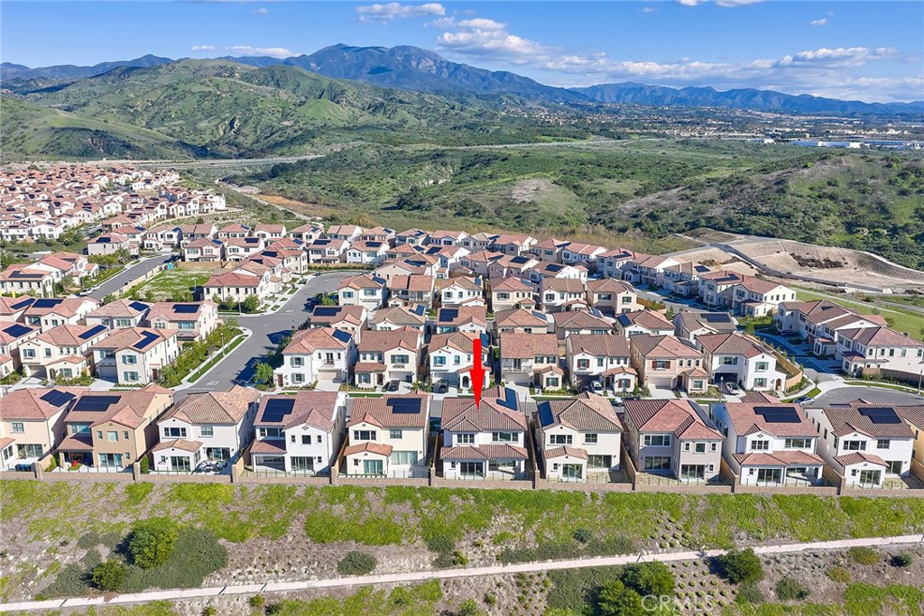 113 Oakstone Irvine, CA 92618 - Photo 8 of 62