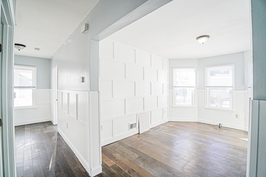 7 Rosebery Road, Unit 1 Boston, MA 02136 - Photo 11 of 37