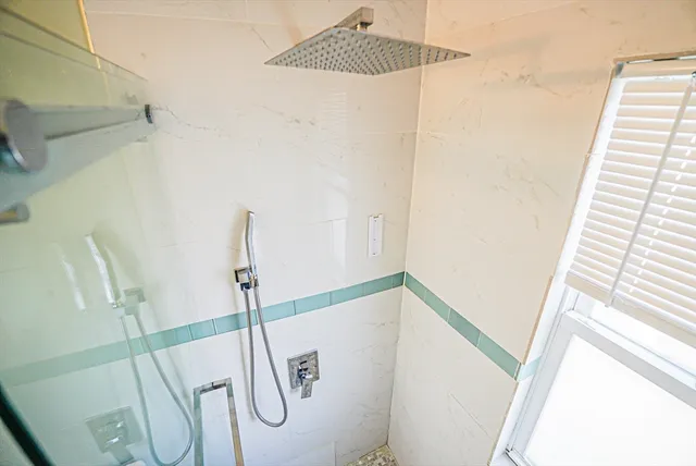 $3,550 | 7 Rosebery Road, Unit 1, Boston, MA 02136