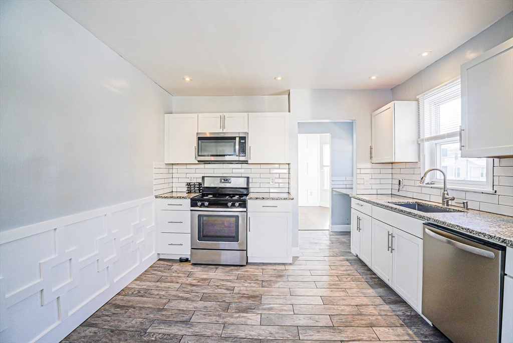 7 Rosebery Road, Unit 1 Boston, MA 02136 - Photo 2 of 37