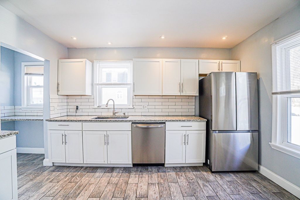 7 Rosebery Road, Unit 1 Boston, MA 02136 - Photo 4 of 37