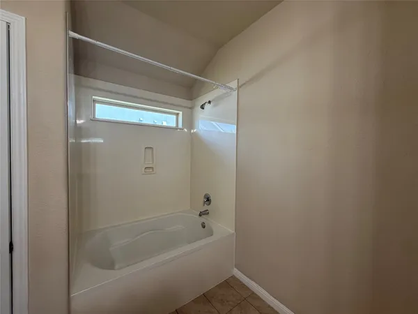 $1,900 | 1441 Hamiltons Way, Leander, TX 78641