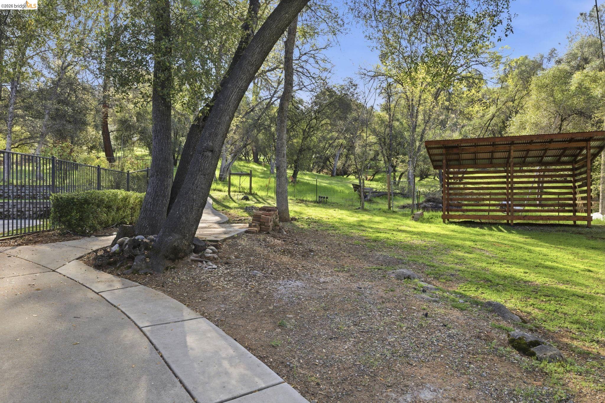 14580 Booker Road Sonora, CA 95370 - Photo 50 of 60