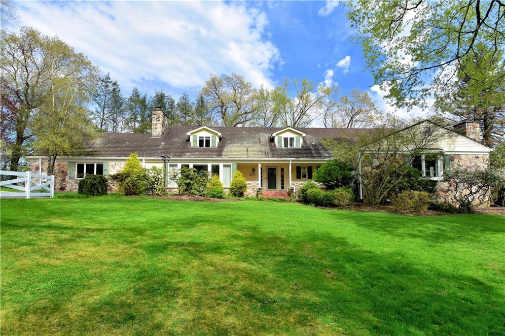 401 Buckingham Road Fox Chapel, PA 15215 - Photo 1 of 25 Gallery Image 1