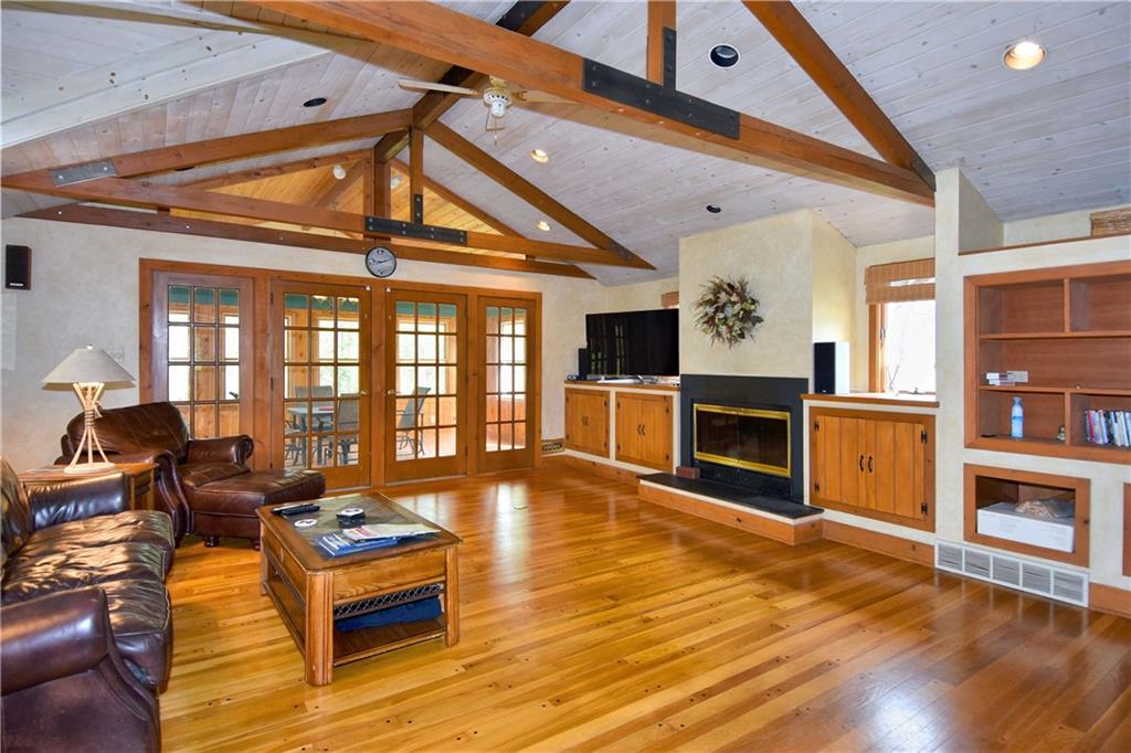 401 Buckingham Road Fox Chapel, PA 15215 - Photo 11 of 25 Gallery Image 11