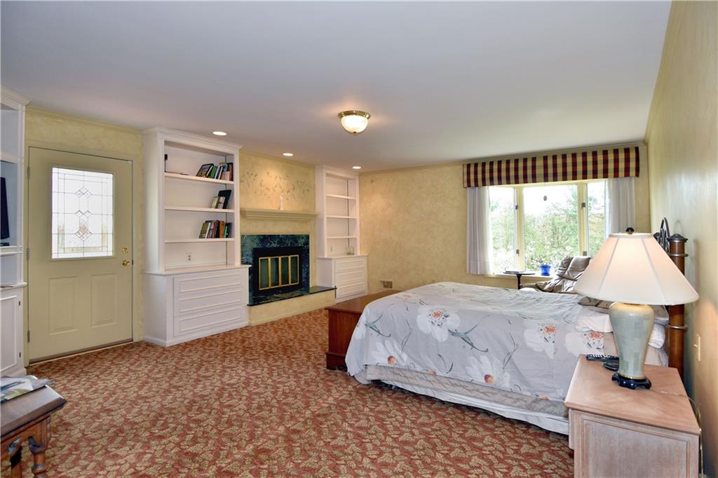 401 Buckingham Road Fox Chapel, PA 15215 - Photo 13 of 25 Gallery Image 13