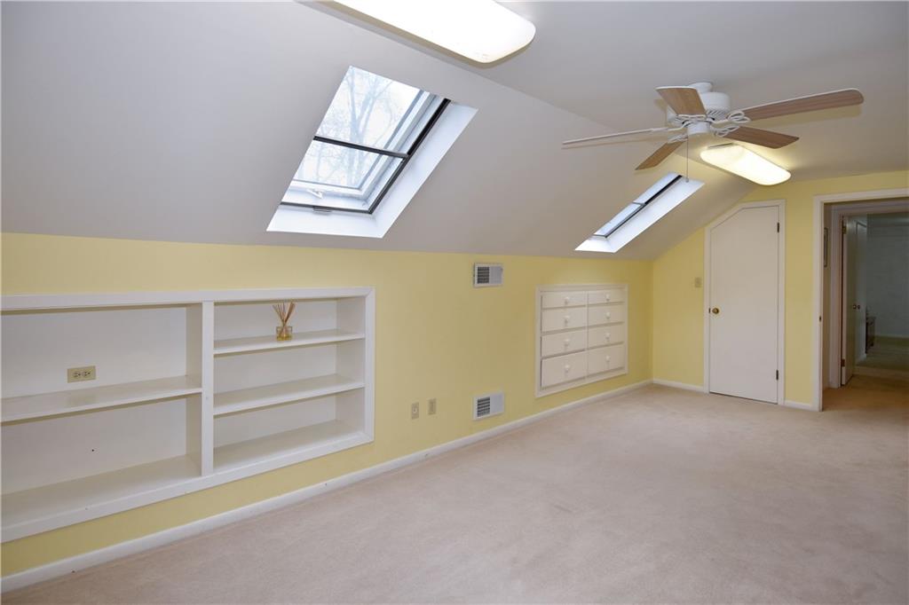 401 Buckingham Road Fox Chapel, PA 15215 - Photo 19 of 25 Gallery Image 19